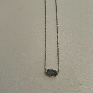 Kendra Elisa silver necklace with grey stone